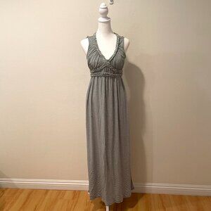 Max Studio Maxi Dress Sleeveless Green Color with Stripe   Size: S